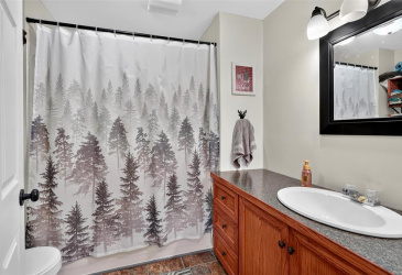 2 INGRIDS LAND, ROACHES LINE, Newfoundland, Canada A0A 1W0, ,2 BathroomsBathrooms,Residential,For Sale,INGRIDS LAND,6409 2 INGRIDS LAND, ROACHES LINE, Newfoundland, Canada A0A 1W0, ,2 BathroomsBathrooms,Residential,For Sale,INGRIDS LAND,6409
