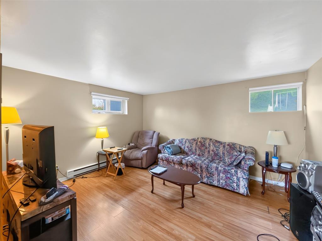 27 VALLEY ROAD, CLARENVILLE, Newfoundland, Canada A5A 1Z8, ,2 BathroomsBathrooms,Residential,For Sale,VALLEY ROAD,6423