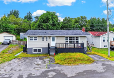 27 VALLEY ROAD, CLARENVILLE, Newfoundland, Canada A5A 1Z8, ,2 BathroomsBathrooms,Residential,For Sale,VALLEY ROAD,6423 27 VALLEY ROAD, CLARENVILLE, Newfoundland, Canada A5A 1Z8, ,2 BathroomsBathrooms,Residential,For Sale,VALLEY ROAD,6423