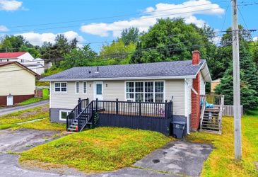27 VALLEY ROAD, CLARENVILLE, Newfoundland, Canada A5A 1Z8, ,2 BathroomsBathrooms,Residential,For Sale,VALLEY ROAD,6423 27 VALLEY ROAD, CLARENVILLE, Newfoundland, Canada A5A 1Z8, ,2 BathroomsBathrooms,Residential,For Sale,VALLEY ROAD,6423