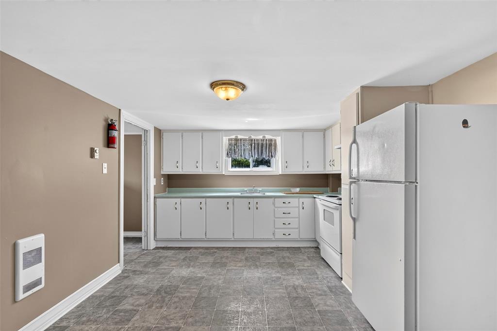 32-34 GLAM ROAD, CLARKE'S BEACH, Newfoundland, Canada A0A 1W0, ,1 BathroomBathrooms,Residential,For Sale,GLAM ROAD,6432