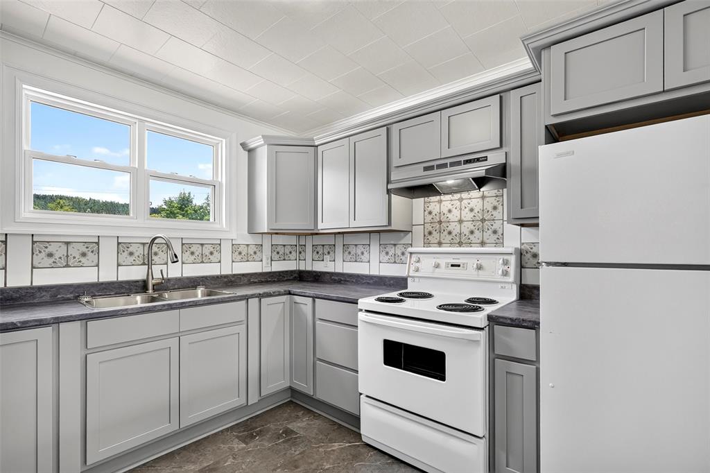32-34 GLAM ROAD, CLARKE'S BEACH, Newfoundland, Canada A0A 1W0, ,1 BathroomBathrooms,Residential,For Sale,GLAM ROAD,6432