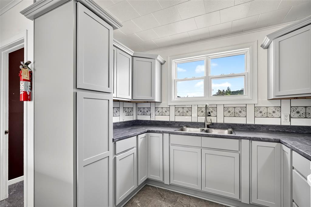 32-34 GLAM ROAD, CLARKE'S BEACH, Newfoundland, Canada A0A 1W0, ,1 BathroomBathrooms,Residential,For Sale,GLAM ROAD,6432