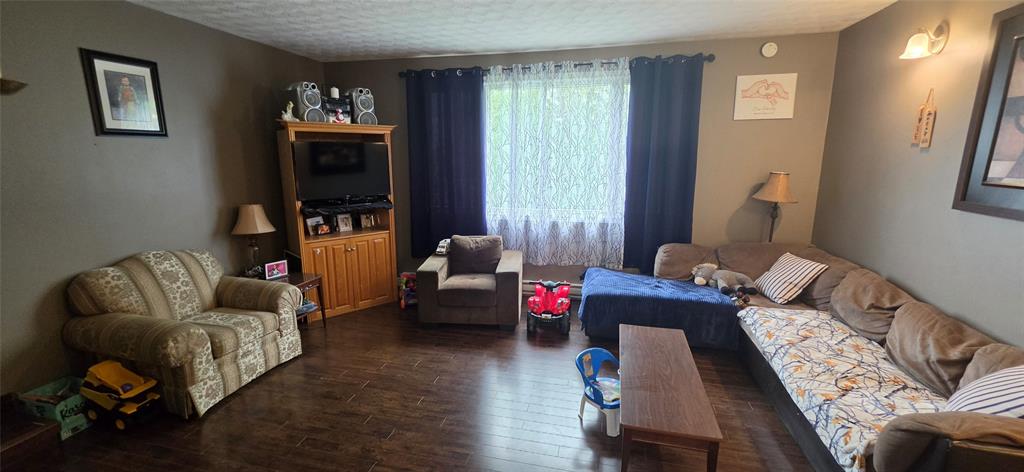 10 ATLANTIC STREET, MARYSTOWN, Newfoundland, Canada A0E 2M0, ,2 BathroomsBathrooms,Residential,For Sale,ATLANTIC STREET,6440