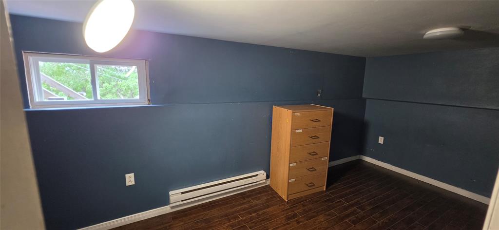 10 ATLANTIC STREET, MARYSTOWN, Newfoundland, Canada A0E 2M0, ,2 BathroomsBathrooms,Residential,For Sale,ATLANTIC STREET,6440