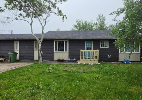 10 ATLANTIC STREET, MARYSTOWN, Newfoundland, Canada A0E 2M0, ,2 BathroomsBathrooms,Residential,For Sale,ATLANTIC STREET,6440