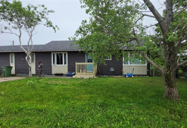 10 ATLANTIC STREET, MARYSTOWN, Newfoundland, Canada A0E 2M0, ,2 BathroomsBathrooms,Residential,For Sale,ATLANTIC STREET,6440