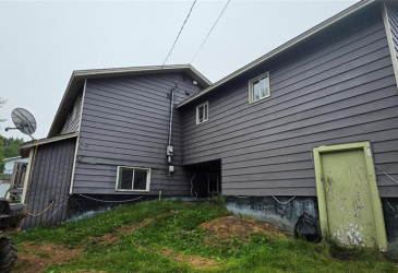 10 ATLANTIC STREET, MARYSTOWN, Newfoundland, Canada A0E 2M0, ,2 BathroomsBathrooms,Residential,For Sale,ATLANTIC STREET,6440
