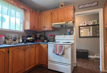 10 ATLANTIC STREET, MARYSTOWN, Newfoundland, Canada A0E 2M0, ,2 BathroomsBathrooms,Residential,For Sale,ATLANTIC STREET,6440