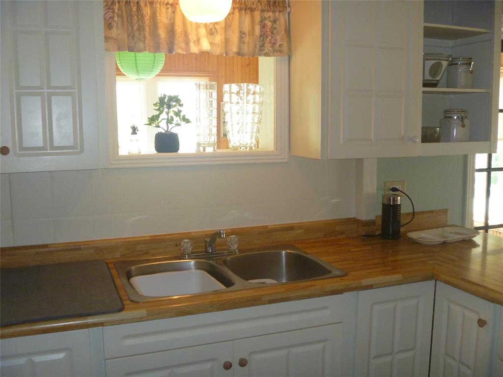 16 MUSGRAVE STREET, CARBONEAR, Newfoundland, Canada A1Y 1B6, ,1 BathroomBathrooms,Residential,Sale Pending,MUSGRAVE STREET,6441