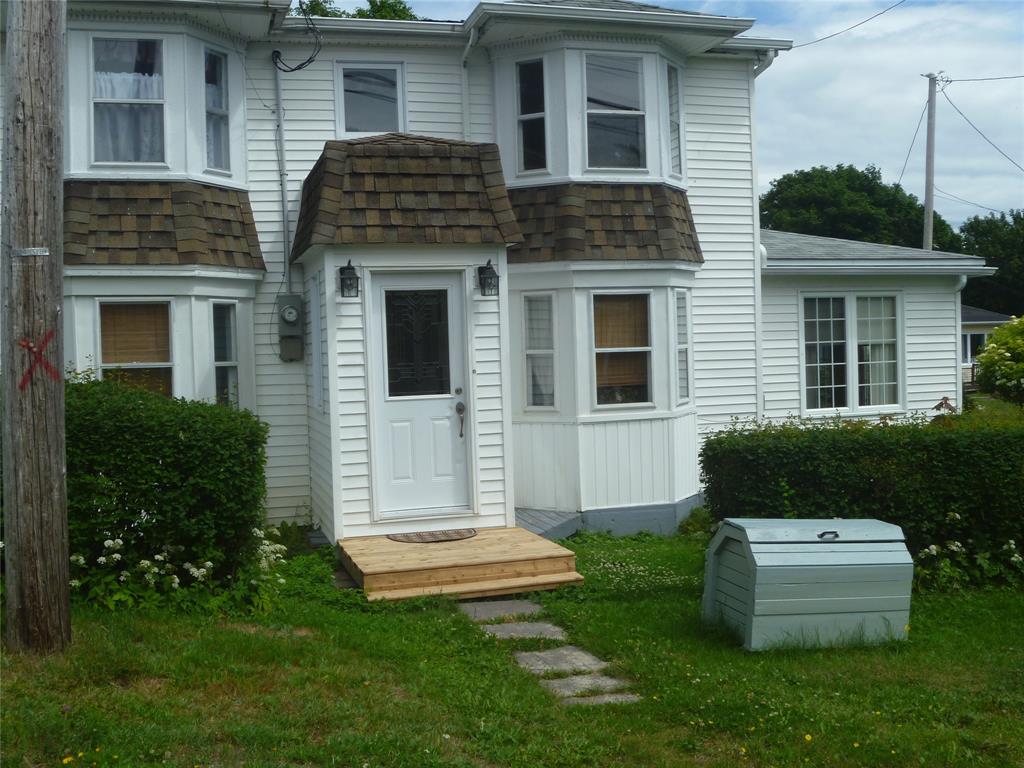 16 MUSGRAVE STREET, CARBONEAR, Newfoundland, Canada A1Y 1B6, ,1 BathroomBathrooms,Residential,Sale Pending,MUSGRAVE STREET,6441
