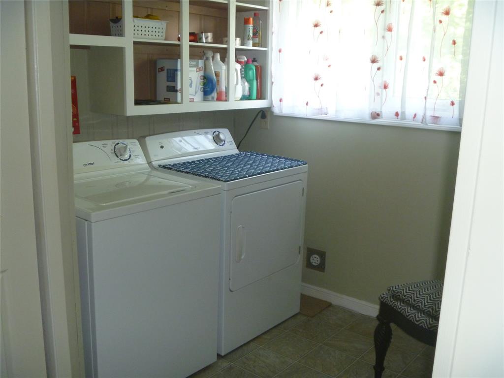 16 MUSGRAVE STREET, CARBONEAR, Newfoundland, Canada A1Y 1B6, ,1 BathroomBathrooms,Residential,Sale Pending,MUSGRAVE STREET,6441