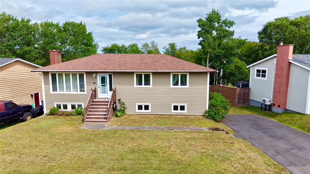 20 PRINCE STREET, CLARENVILLE, Newfoundland, Canada A5A 1W3, ,2 BathroomsBathrooms,Residential,For Sale,PRINCE STREET,6456