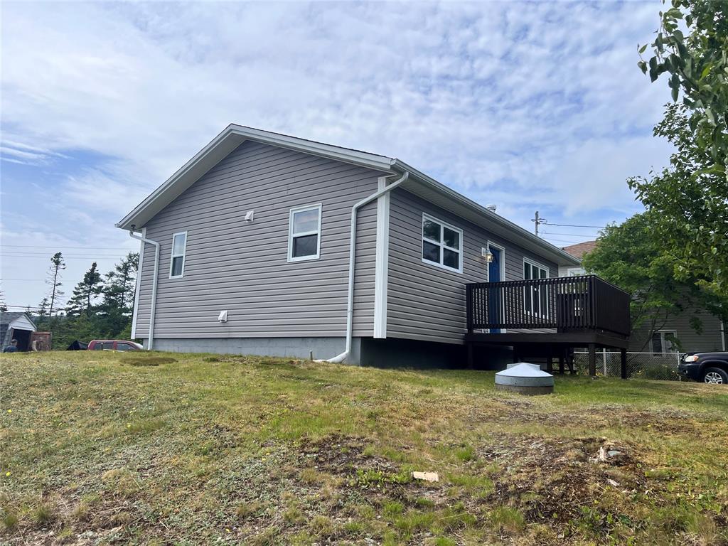 2 EMERALDVILLE EXTENSION, MAKINSONS, Newfoundland, Canada A0A 2X0, ,1 BathroomBathrooms,Residential,For Sale,EMERALDVILLE EXTENSION,6457