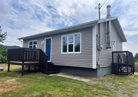 2 EMERALDVILLE EXTENSION, MAKINSONS, Newfoundland, Canada A0A 2X0, ,1 BathroomBathrooms,Residential,For Sale,EMERALDVILLE EXTENSION,6457