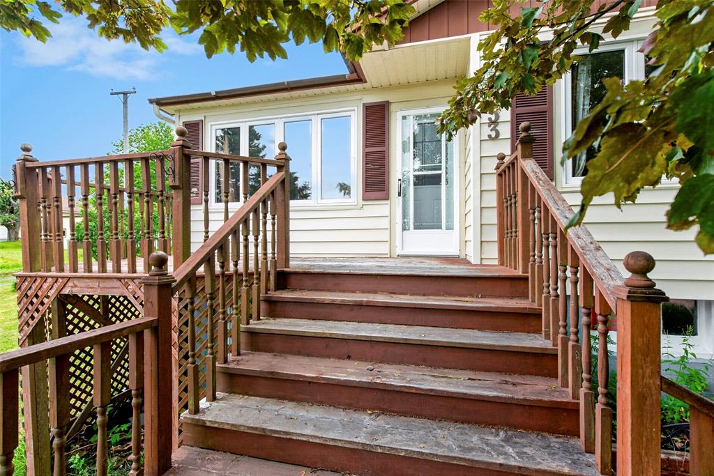 253 WATER STREET, BAY ROBERTS, Newfoundland, Canada A0A 1G0, ,1 BathroomBathrooms,Residential,For Sale,WATER STREET,6458