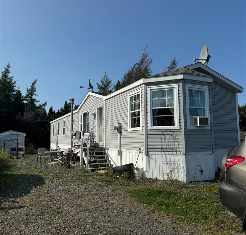 281 SNOOKS HARBOUR ROAD, SNOOK's HARBOUR, Newfoundland, Canada A5A 3A1, ,1 BathroomBathrooms,Residential,For Sale,SNOOKS HARBOUR ROAD,6480