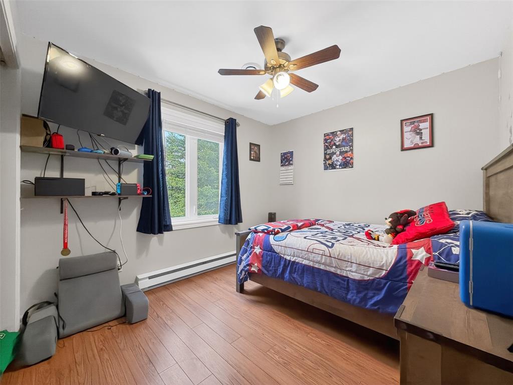 11 CREWE PLACE, CLARENVILLE, Newfoundland, Canada A5A 0A2, ,2 BathroomsBathrooms,Residential,Sale Pending,CREWE PLACE,6482