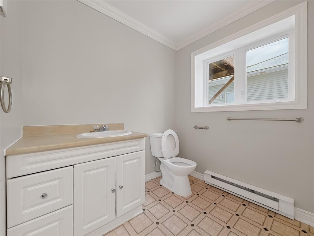 11 CREWE PLACE, CLARENVILLE, Newfoundland, Canada A5A 0A2, ,2 BathroomsBathrooms,Residential,Sale Pending,CREWE PLACE,6482