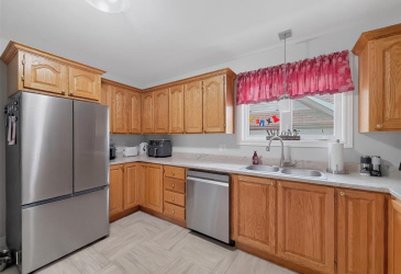 11 CREWE PLACE, CLARENVILLE, Newfoundland, Canada A5A 0A2, ,2 BathroomsBathrooms,Residential,Sale Pending,CREWE PLACE,6482 11 CREWE PLACE, CLARENVILLE, Newfoundland, Canada A5A 0A2, ,2 BathroomsBathrooms,Residential,Sale Pending,CREWE PLACE,6482