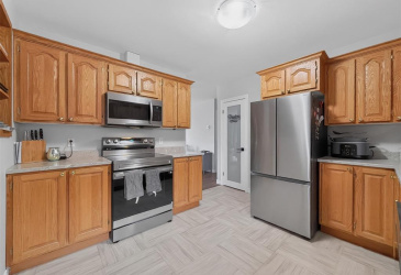 11 CREWE PLACE, CLARENVILLE, Newfoundland, Canada A5A 0A2, ,2 BathroomsBathrooms,Residential,Sale Pending,CREWE PLACE,6482 11 CREWE PLACE, CLARENVILLE, Newfoundland, Canada A5A 0A2, ,2 BathroomsBathrooms,Residential,Sale Pending,CREWE PLACE,6482