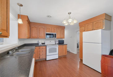 11 CREWE PLACE, CLARENVILLE, Newfoundland, Canada A5A 0A2, ,2 BathroomsBathrooms,Residential,Sale Pending,CREWE PLACE,6482 11 CREWE PLACE, CLARENVILLE, Newfoundland, Canada A5A 0A2, ,2 BathroomsBathrooms,Residential,Sale Pending,CREWE PLACE,6482