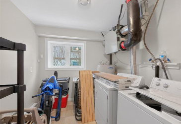 11 CREWE PLACE, CLARENVILLE, Newfoundland, Canada A5A 0A2, ,2 BathroomsBathrooms,Residential,Sale Pending,CREWE PLACE,6482