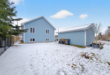 11 CREWE PLACE, CLARENVILLE, Newfoundland, Canada A5A 0A2, ,2 BathroomsBathrooms,Residential,Sale Pending,CREWE PLACE,6482 11 CREWE PLACE, CLARENVILLE, Newfoundland, Canada A5A 0A2, ,2 BathroomsBathrooms,Residential,Sale Pending,CREWE PLACE,6482