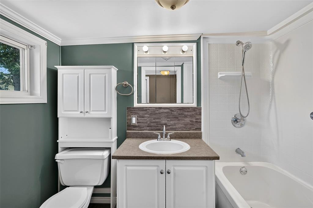87 CONCEPTION BAY HIGHWAY, BAY ROBERTS, Newfoundland, Canada A0A 1G0, ,1 BathroomBathrooms,Residential,For Sale,CONCEPTION BAY HIGHWAY,6490