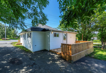 87 CONCEPTION BAY HIGHWAY, BAY ROBERTS, Newfoundland, Canada A0A 1G0, ,1 BathroomBathrooms,Residential,For Sale,CONCEPTION BAY HIGHWAY,6490