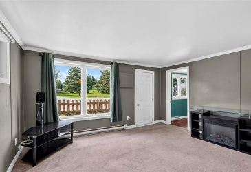 87 CONCEPTION BAY HIGHWAY, BAY ROBERTS, Newfoundland, Canada A0A 1G0, ,1 BathroomBathrooms,Residential,For Sale,CONCEPTION BAY HIGHWAY,6490