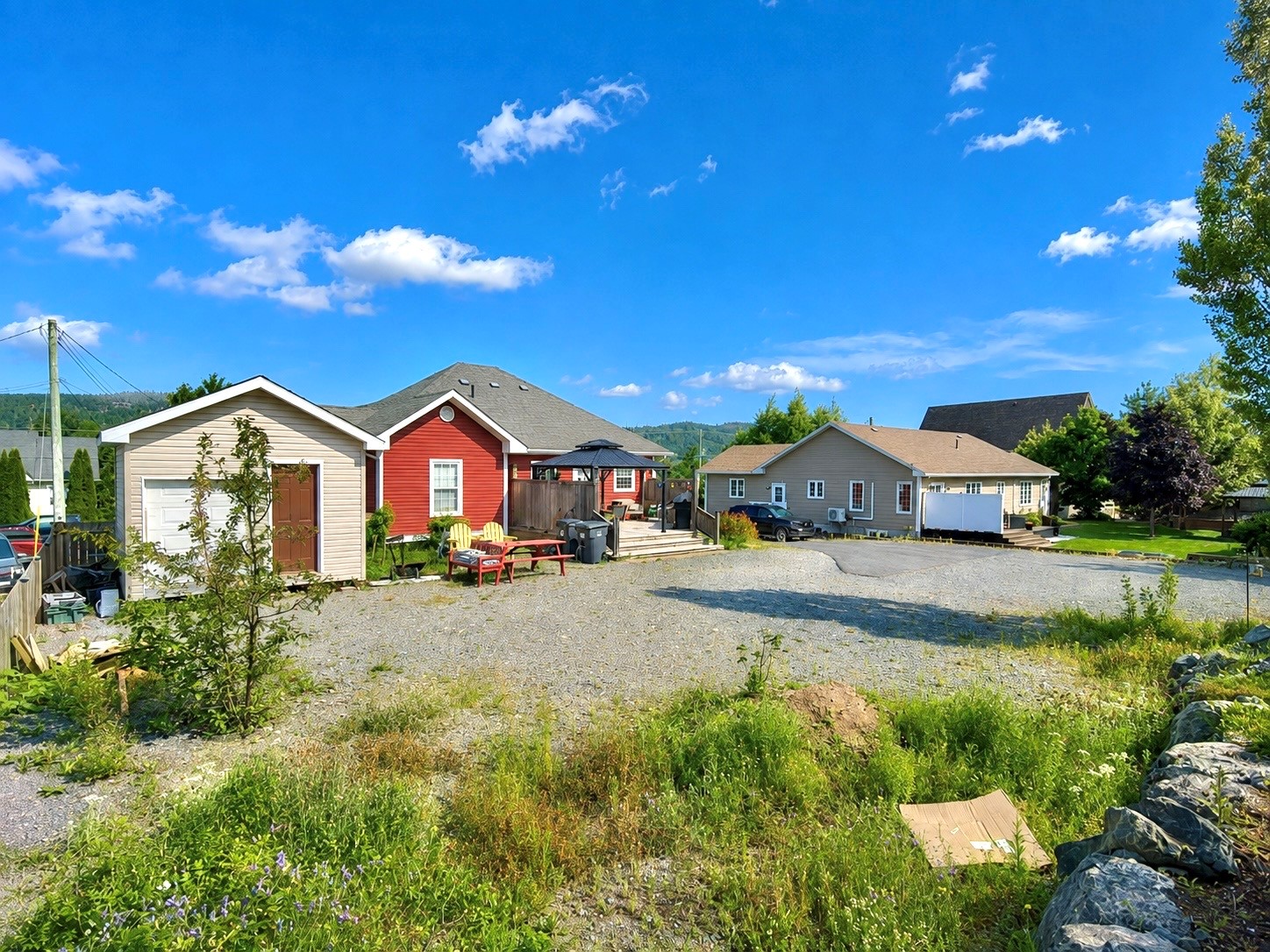 76 CLEARWATER DRIVE, CLARENVILLE, Newfoundland, Canada A5A 4P6, ,2 BathroomsBathrooms,Residential,For Sale,CLEARWATER DRIVE,6494