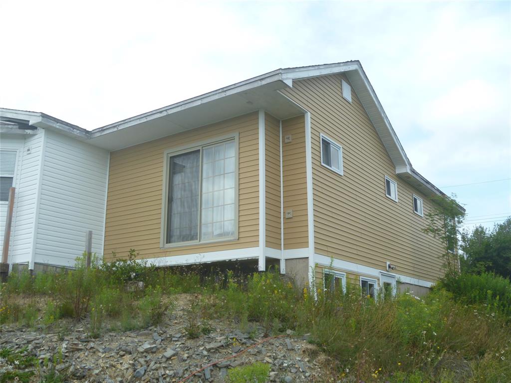 34 MAHANEYS LANE, CARBONEAR, Newfoundland, Canada A1Y 1B7, ,2 BathroomsBathrooms,Residential,For Sale,MAHANEYS LANE,6496