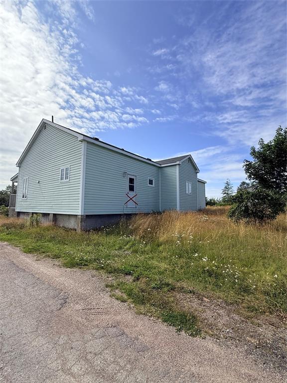 2 SCHOOL HILL, BURGOYNE'S COVE, Newfoundland, Canada A0C 1G0, ,2 BathroomsBathrooms,Residential,For Sale,SCHOOL HILL,6500