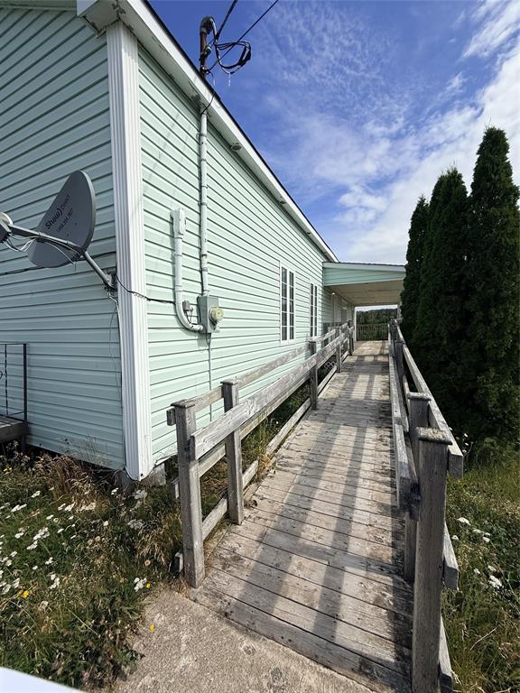 2 SCHOOL HILL, BURGOYNE'S COVE, Newfoundland, Canada A0C 1G0, ,2 BathroomsBathrooms,Residential,For Sale,SCHOOL HILL,6500