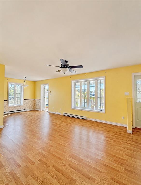 2 SCHOOL HILL, BURGOYNE'S COVE, Newfoundland, Canada A0C 1G0, ,2 BathroomsBathrooms,Residential,For Sale,SCHOOL HILL,6500