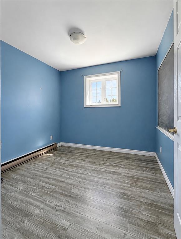 2 SCHOOL HILL, BURGOYNE'S COVE, Newfoundland, Canada A0C 1G0, ,2 BathroomsBathrooms,Residential,For Sale,SCHOOL HILL,6500