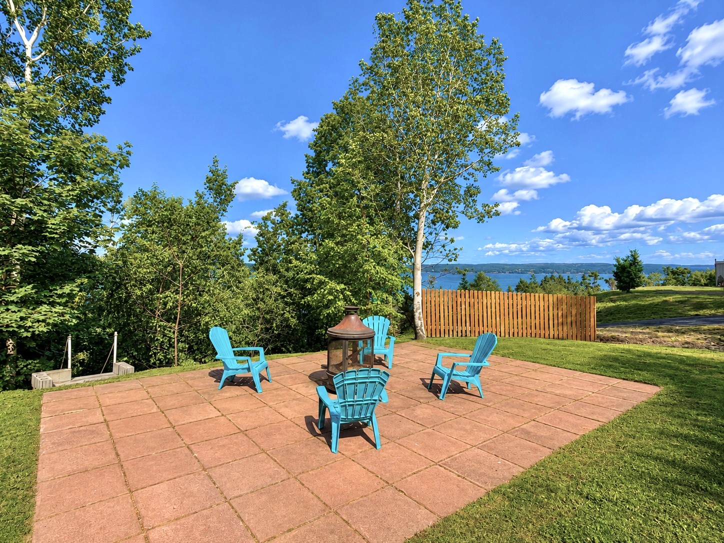 13-15 MUNICIPAL SQUARE, CLARENVILLE, Newfoundland, Canada A5A 1T4, ,2 BathroomsBathrooms,Residential,For Sale,MUNICIPAL SQUARE,6501