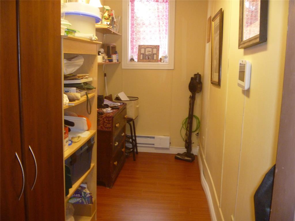 16 PATRICK STREET, CARBONEAR, Newfoundland, Canada A1Y 1B7, ,2 BathroomsBathrooms,Residential,For Sale,PATRICK STREET,6502