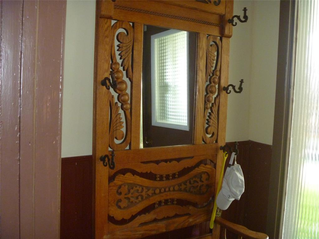 16 PATRICK STREET, CARBONEAR, Newfoundland, Canada A1Y 1B7, ,2 BathroomsBathrooms,Residential,For Sale,PATRICK STREET,6502