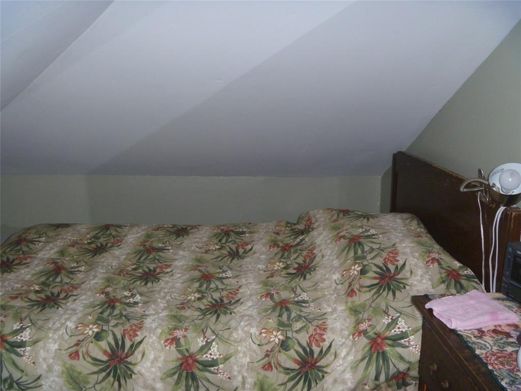 16 PATRICK STREET, CARBONEAR, Newfoundland, Canada A1Y 1B7, ,2 BathroomsBathrooms,Residential,For Sale,PATRICK STREET,6502