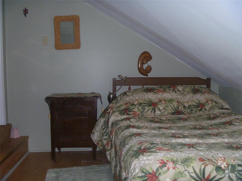 16 PATRICK STREET, CARBONEAR, Newfoundland, Canada A1Y 1B7, ,2 BathroomsBathrooms,Residential,For Sale,PATRICK STREET,6502