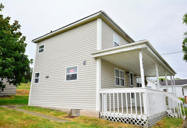 365 WATER STREET, BAY ROBERTS, Newfoundland, Canada A0A 1G0, ,1 BathroomBathrooms,Residential,For Sale,WATER STREET,6508
