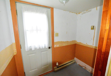 365 WATER STREET, BAY ROBERTS, Newfoundland, Canada A0A 1G0, ,1 BathroomBathrooms,Residential,For Sale,WATER STREET,6508