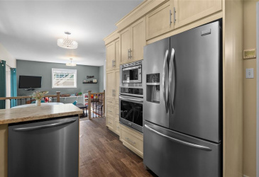 22 GREENHILL CRESCENT, BURIN, Newfoundland, Canada A0E 1E0, ,1 BathroomBathrooms,Residential,For Sale,GREENHILL CRESCENT,6515 22 GREENHILL CRESCENT, BURIN, Newfoundland, Canada A0E 1E0, ,1 BathroomBathrooms,Residential,For Sale,GREENHILL CRESCENT,6515