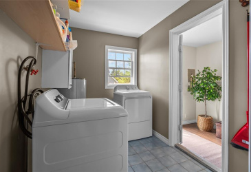 22 GREENHILL CRESCENT, BURIN, Newfoundland, Canada A0E 1E0, ,1 BathroomBathrooms,Residential,For Sale,GREENHILL CRESCENT,6515 22 GREENHILL CRESCENT, BURIN, Newfoundland, Canada A0E 1E0, ,1 BathroomBathrooms,Residential,For Sale,GREENHILL CRESCENT,6515