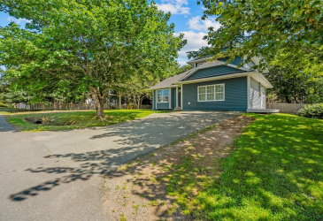 22 GREENHILL CRESCENT, BURIN, Newfoundland, Canada A0E 1E0, ,1 BathroomBathrooms,Residential,For Sale,GREENHILL CRESCENT,6515 22 GREENHILL CRESCENT, BURIN, Newfoundland, Canada A0E 1E0, ,1 BathroomBathrooms,Residential,For Sale,GREENHILL CRESCENT,6515