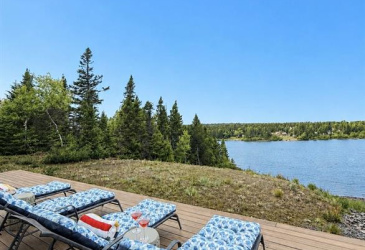 16 THORBURN LAKE ROAD, THORBURN LAKE, Newfoundland, Canada A5A 1E3, ,2 BathroomsBathrooms,Residential,For Sale,THORBURN LAKE ROAD,6516