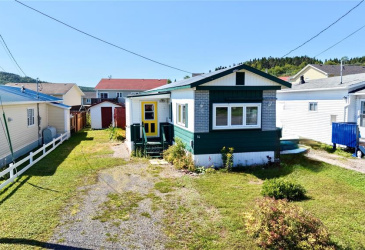 14 FAIRVIEW COURT, CLARENVILLE, Newfoundland, Canada A5A 4G5, ,1 BathroomBathrooms,Residential,For Sale,FAIRVIEW COURT,6517