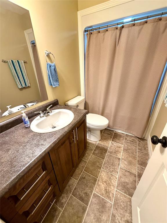 60 HIGH BIRCHY CRESCENT, CLARENVILLE, Newfoundland, Canada A5A 1H7, ,3 BathroomsBathrooms,Residential,For Sale,HIGH BIRCHY CRESCENT,6518